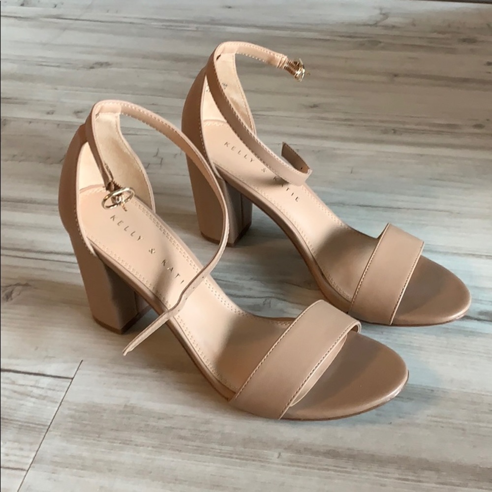 Nude Sandal!